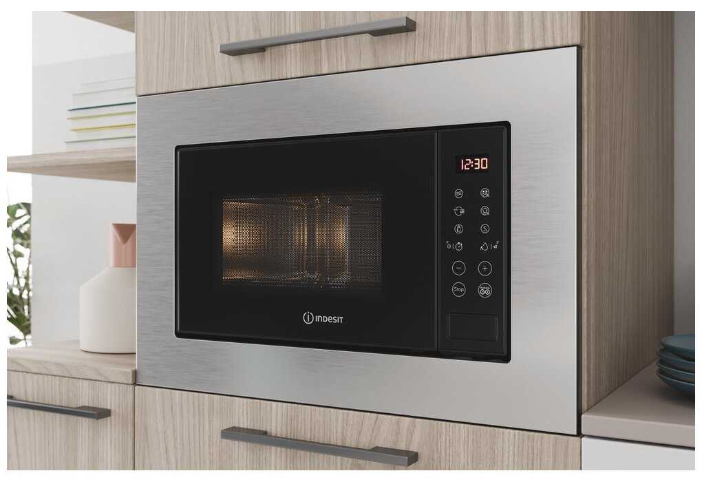Микроволновая печь Indesit MWI 120 GX фотография 5