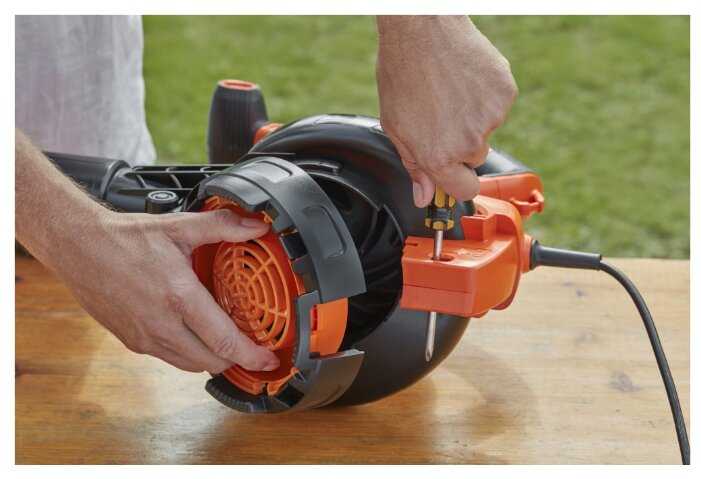 Электрическая воздуходувка-пылесос BLACK+DECKER BEBLV300 фотография 1