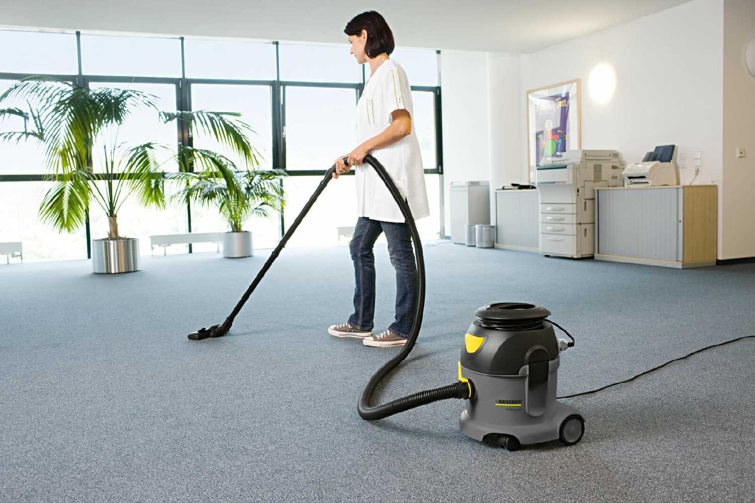 Пылесос промышленный KARCHER T 10/1 Adv фотография 16
