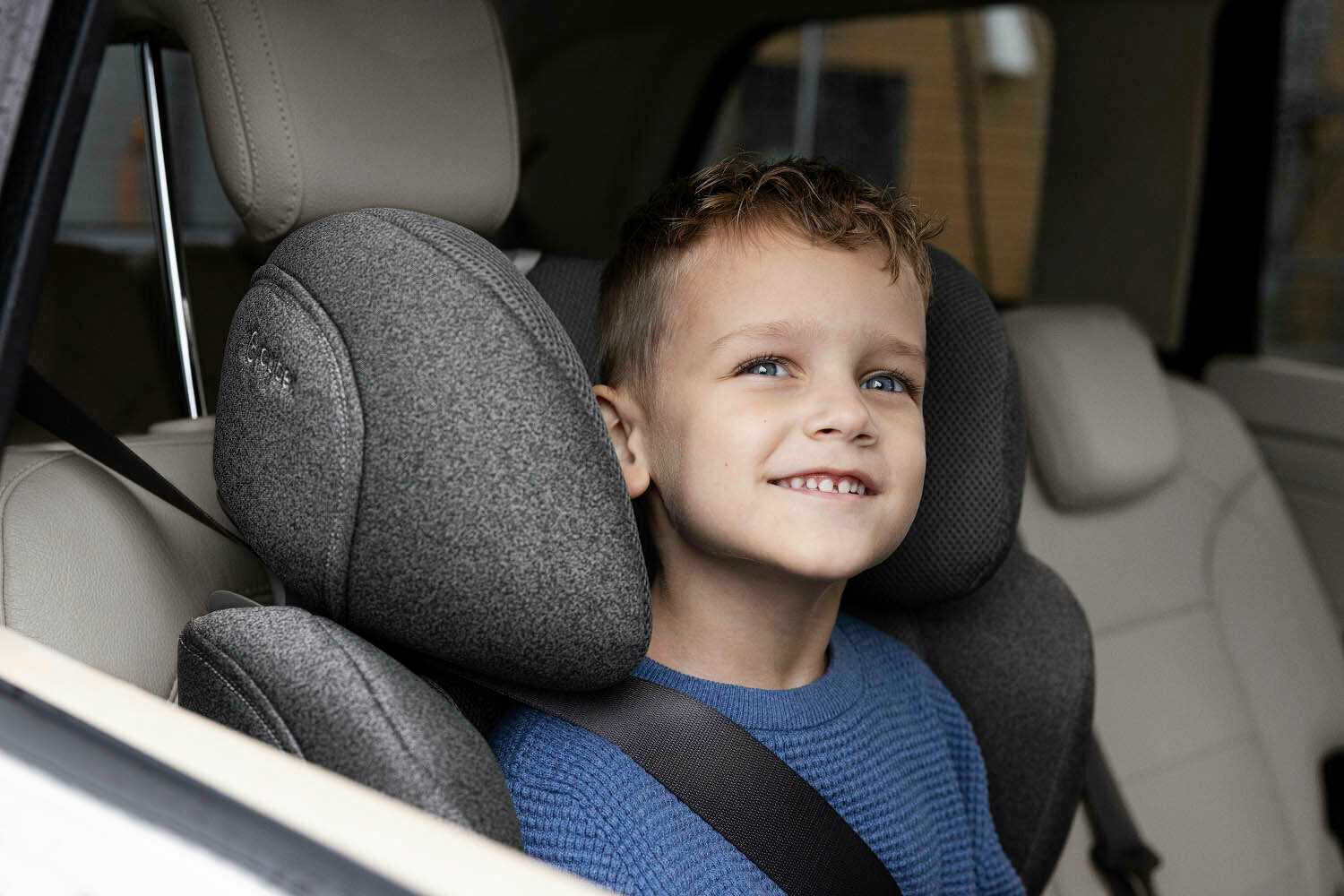 Автокресло Cybex Solution T i-Fix фотография 11