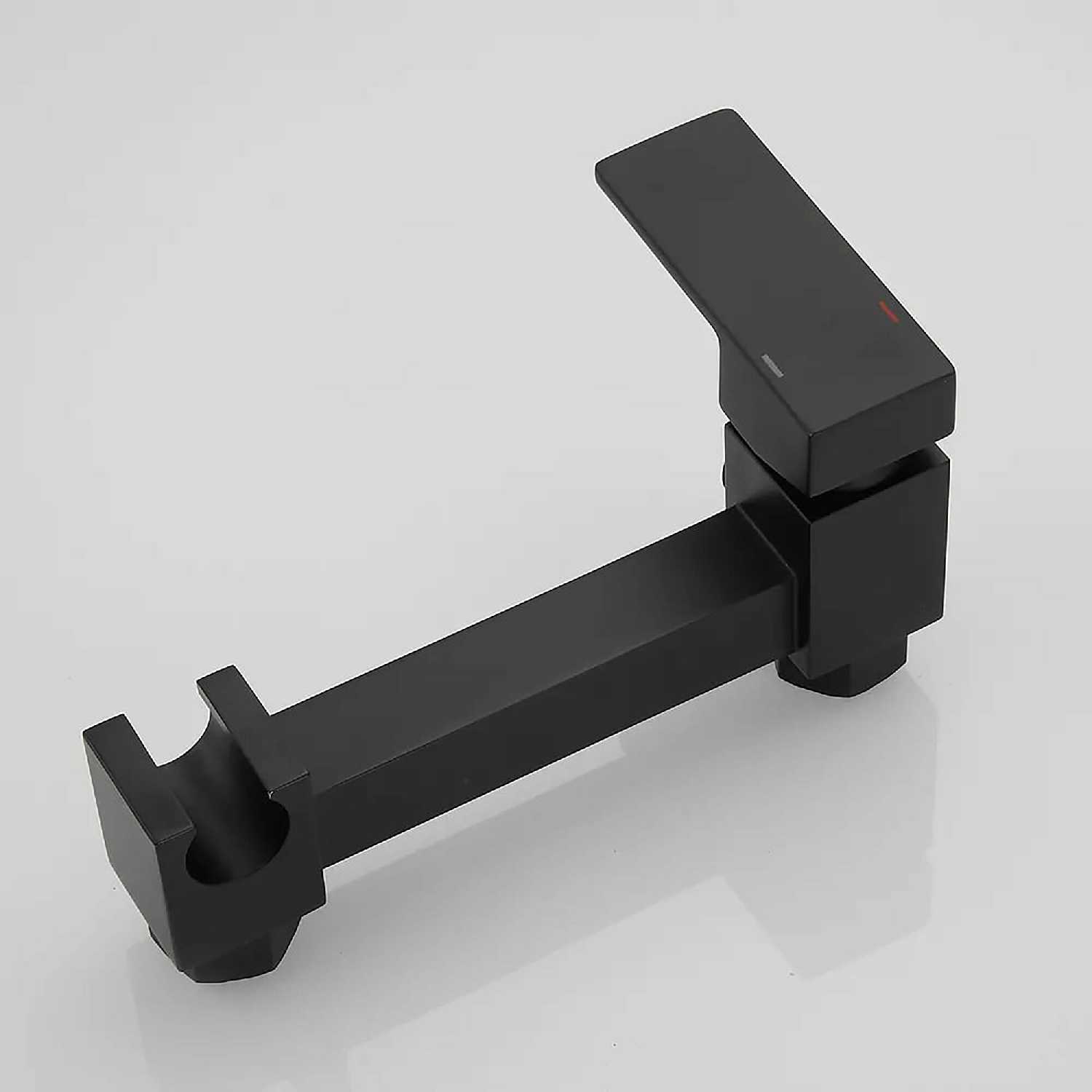 Смеситель для биде с гигиеническим душем фотография 3