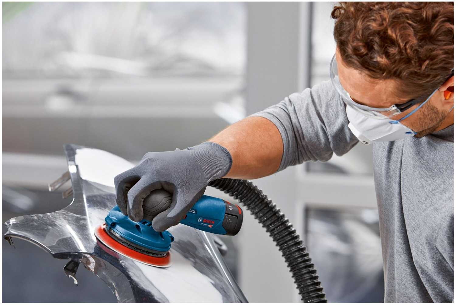 Шлифмашина для стен и потолков BOSCH GEX 12V-125 (0601372101) фотография 6