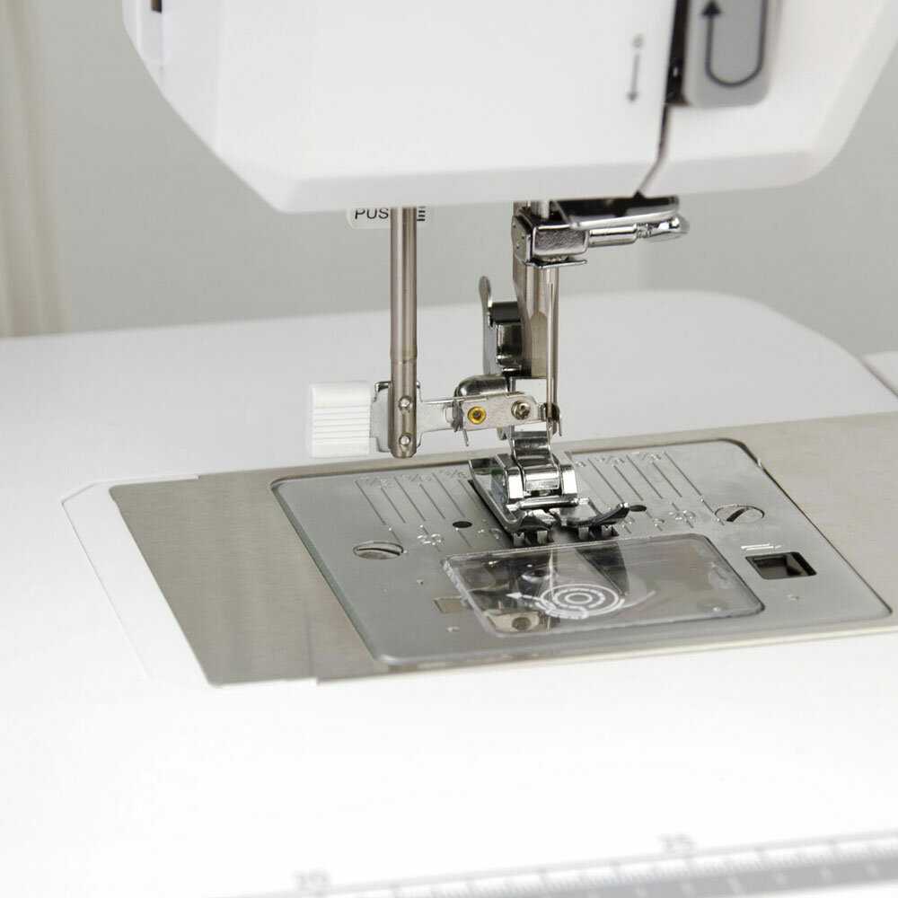 Швейная машинка AURORA 570e (100Вт) фотография 3