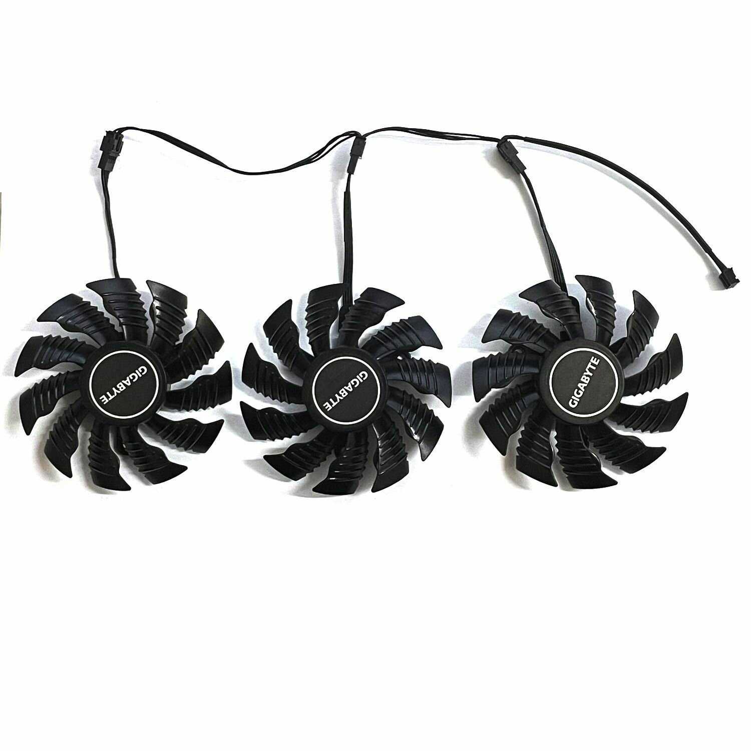 Комплект вентиляторов Gigabyte Комплект вентиляторов 82мм 4pin (PLD09215S12H) фотография 4