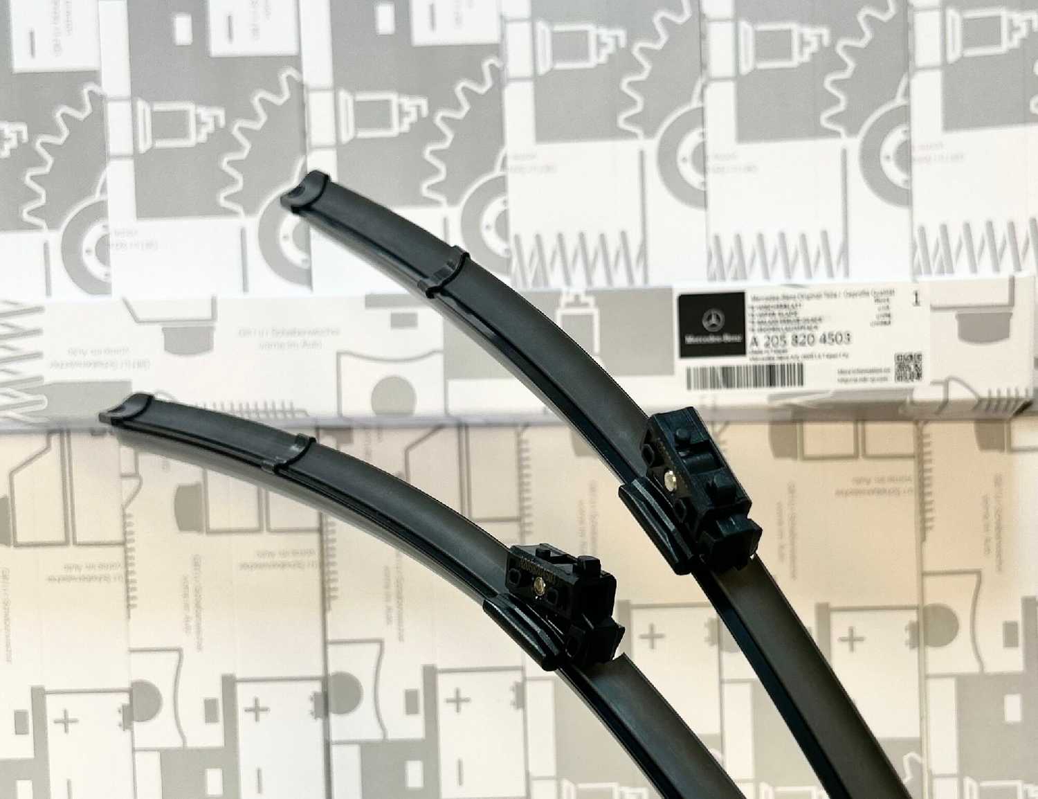 Щетки стеклоочистителя MERCEDES-BENZ Щетки стеклоочистителя бескаркасные (W205) фотография 1