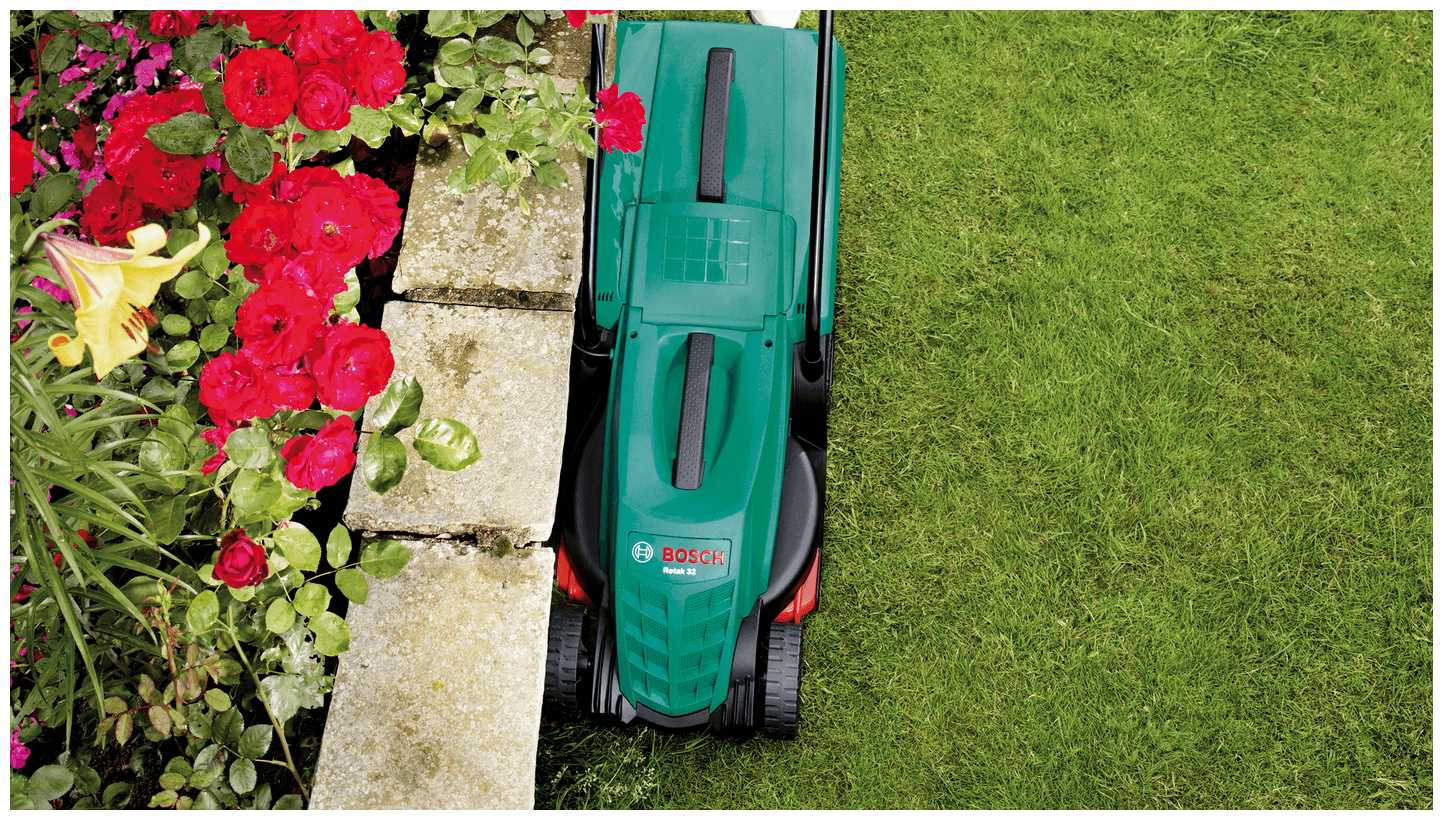 Электрическая газонокосилка BOSCH Rotak 32 (0.600.885.B00) фотография 10