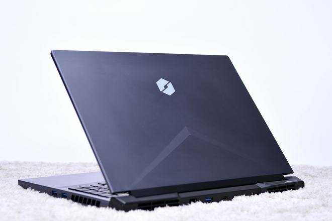 Ноутбук Mесhrevo Dragon 16 Pro (R7-7745HX, RTX4060) фотография 8