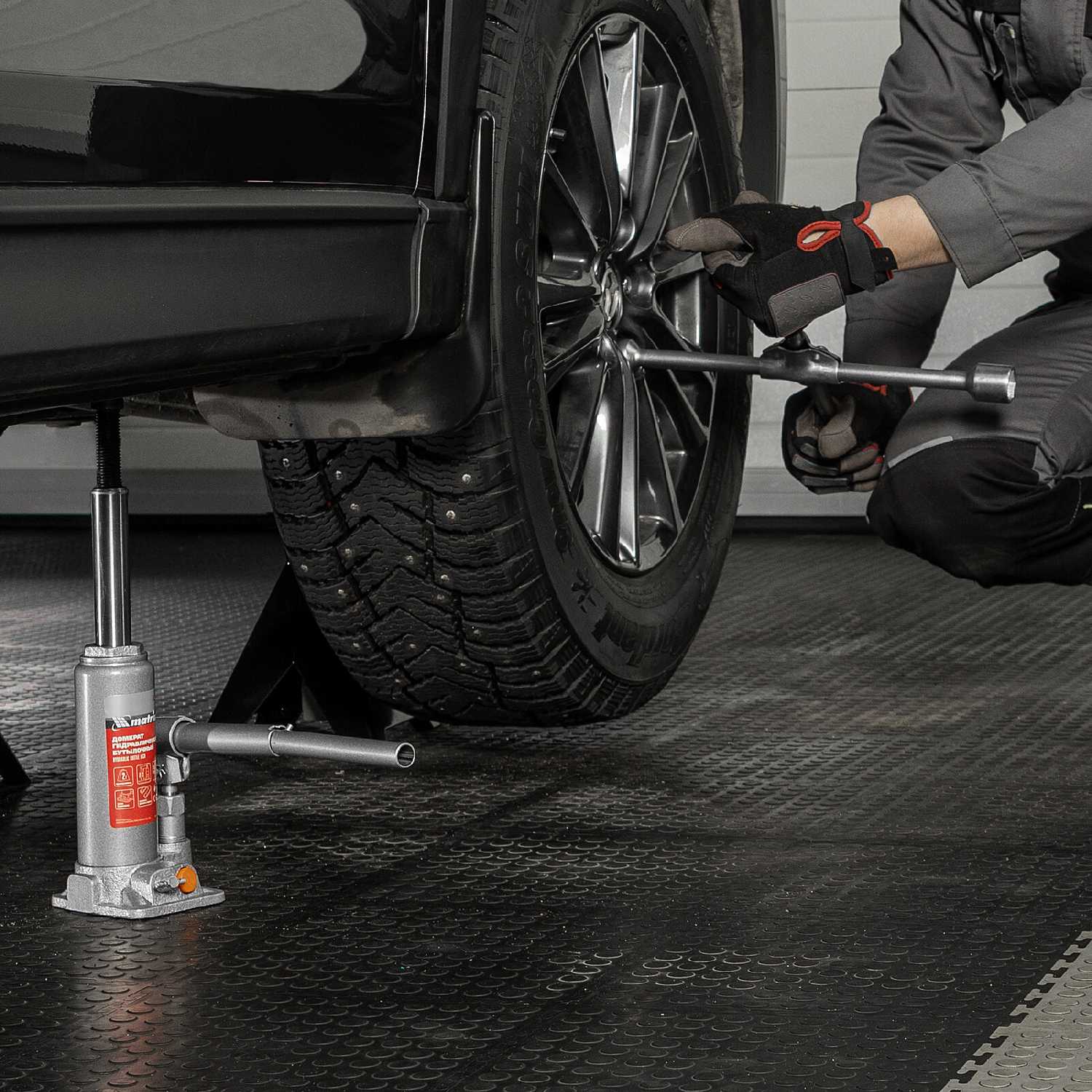 Домкрат бутылочный гидравлический Matrix Домкрат бутылочный гидравлический для мототехники (50774) фотография 6