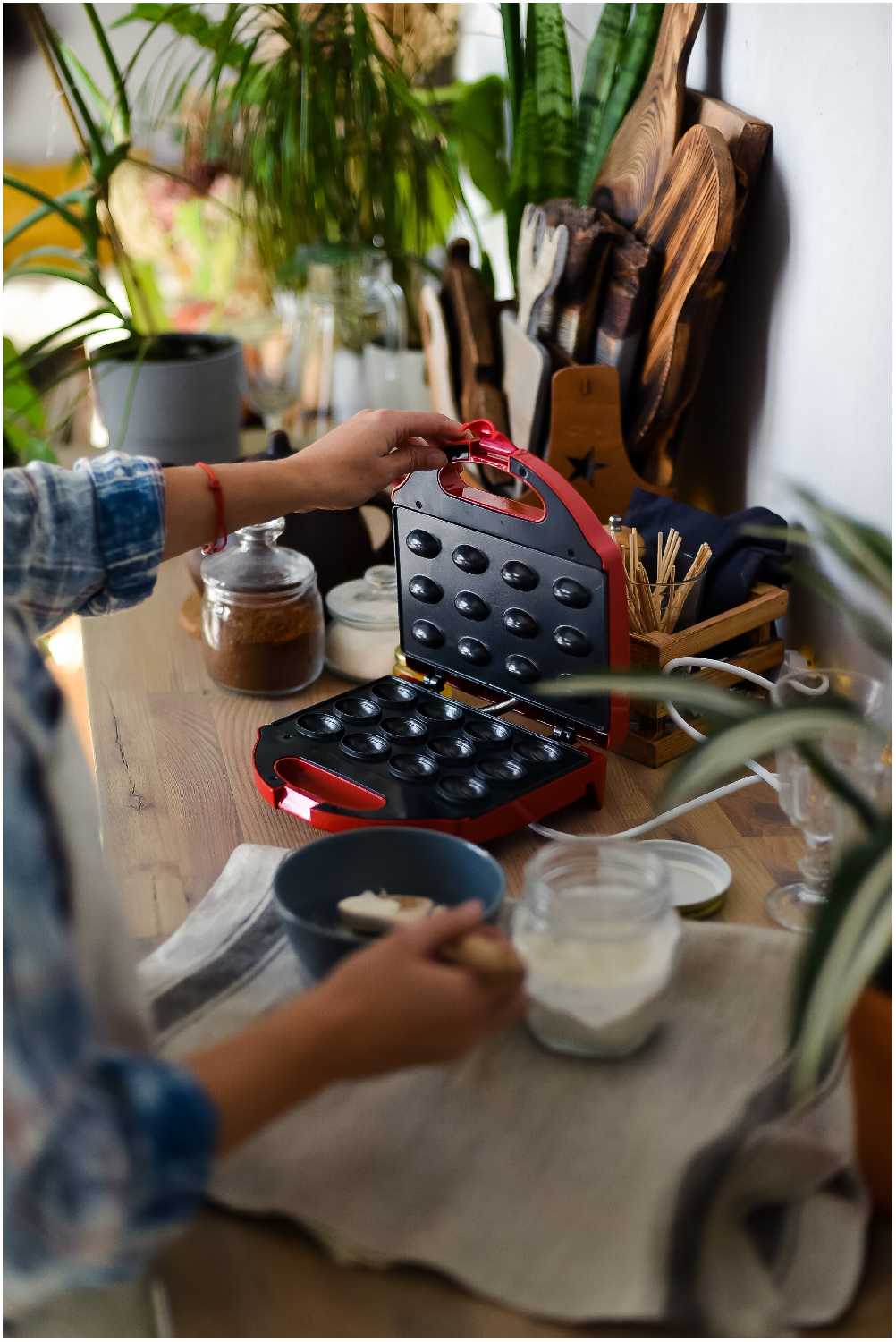 Орешница с антипригарным покрытием LATS LT-101 фотография 7