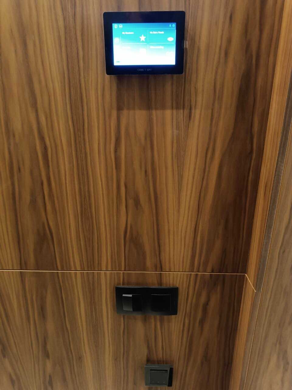 Абонентское IP-устройство CAME XTS 5IP hands-free с сенсорным 5’’ дисплеем, локальным и POE питанием (840CH-0100) фотография 12