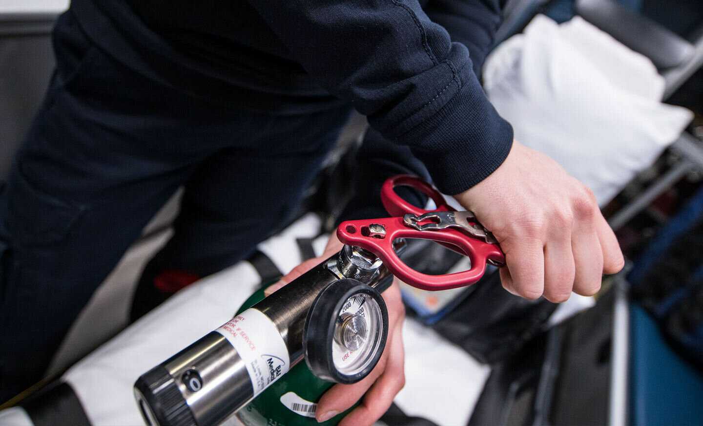 Мультитул-ножницы Leatherman Raptor Response (831426) фотография 5