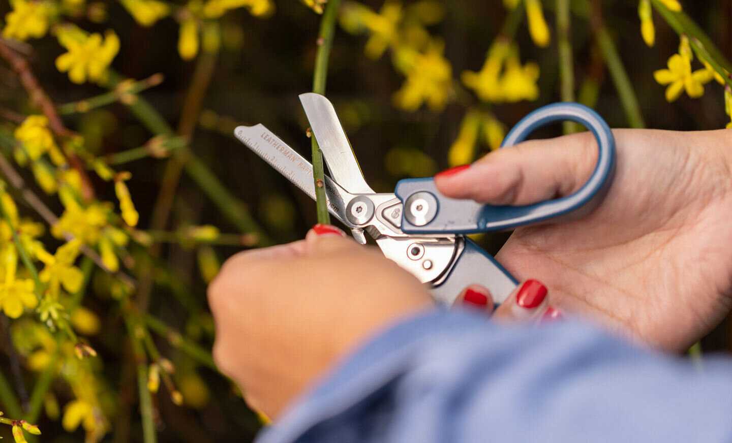 Мультитул-ножницы Leatherman Raptor Response (831426) фотография 6