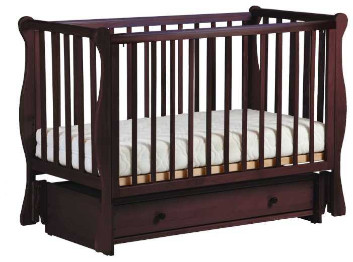 Кроватка ЛЕЛЬ (Кубаньлесстрой) Кубаночка-4 БИ 40.3, классическая, продольный маятник фотография 5