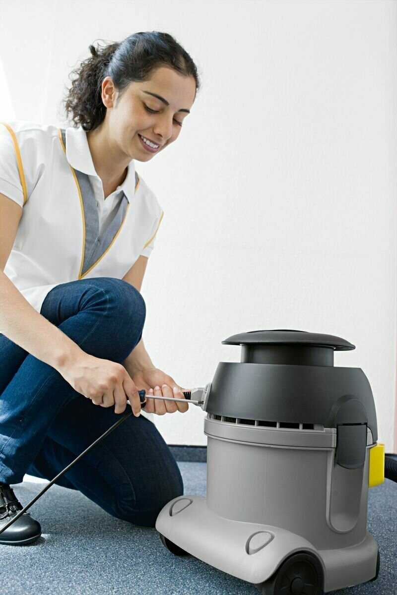 Пылесос промышленный KARCHER T 10/1 Adv фотография 12