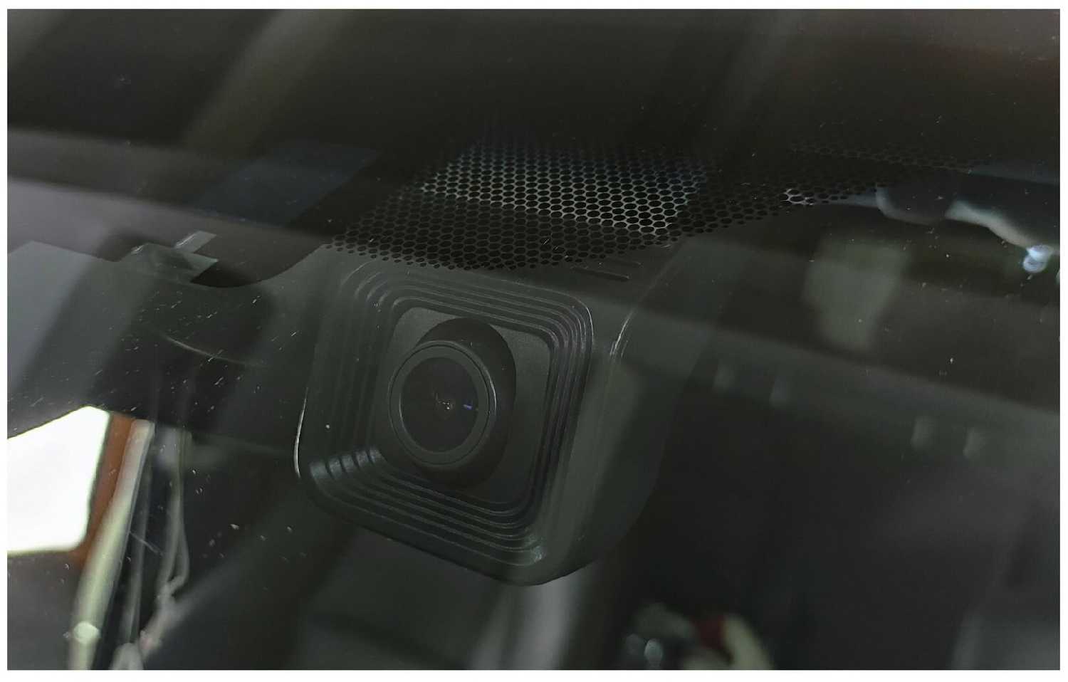 Видеорегистратор для подключения к магнитолам по USB Wide Media DVR-KS1 (ADAS) фотография 4