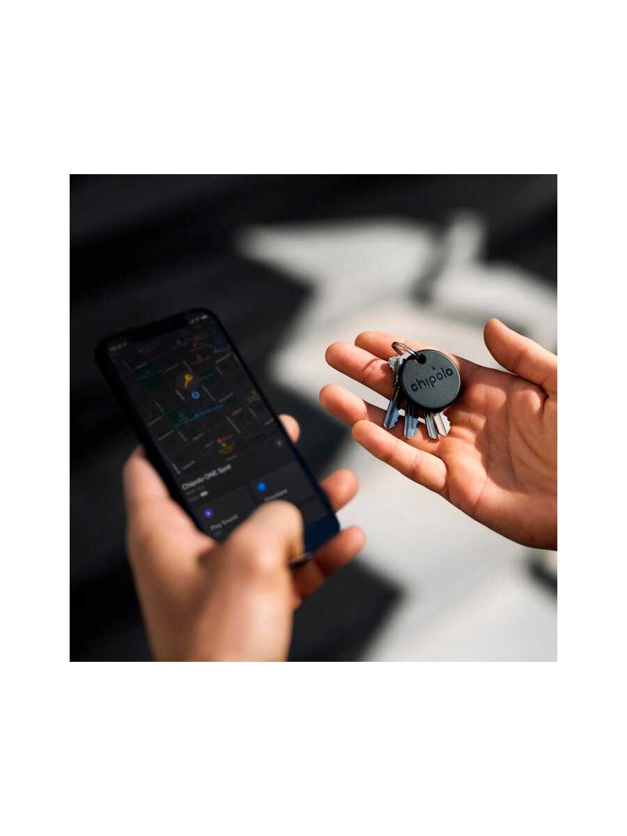 Комплект из умного брелка и карты Chipolo Spot BUNDLE фотография 10