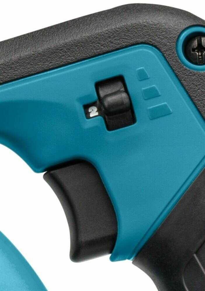 Аккумуляторная воздуходувка 75м/с CXT 12В, без акк и з/у, Makita UB100DZ фотография 6