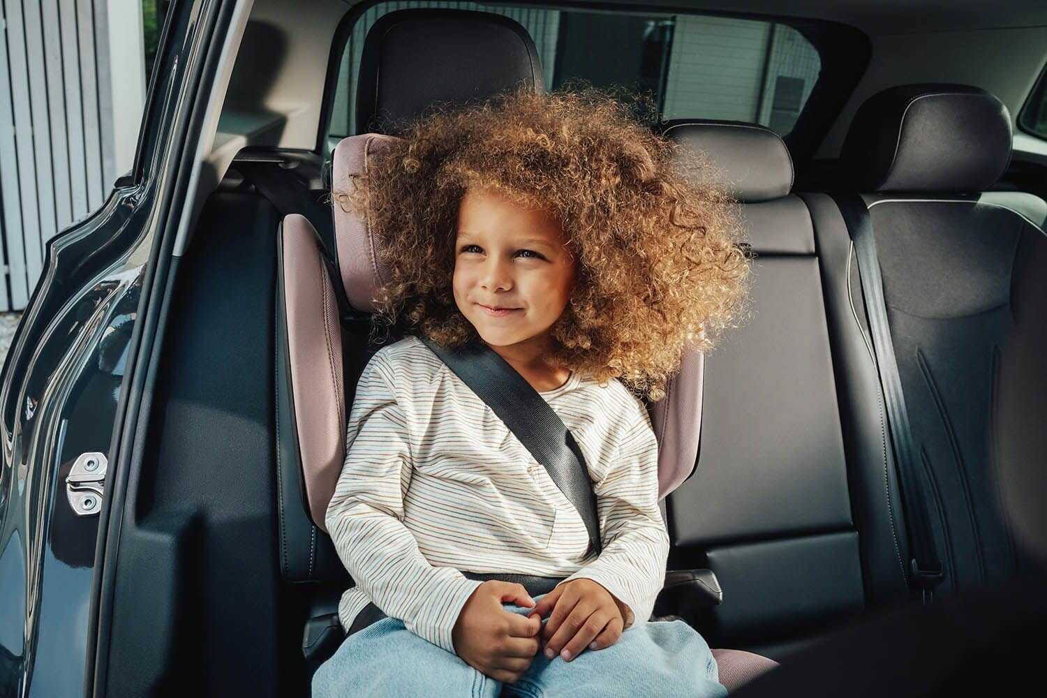 Автокресло 2/3 Britax Roemer KIDFIX PRO M Classic фотография 6