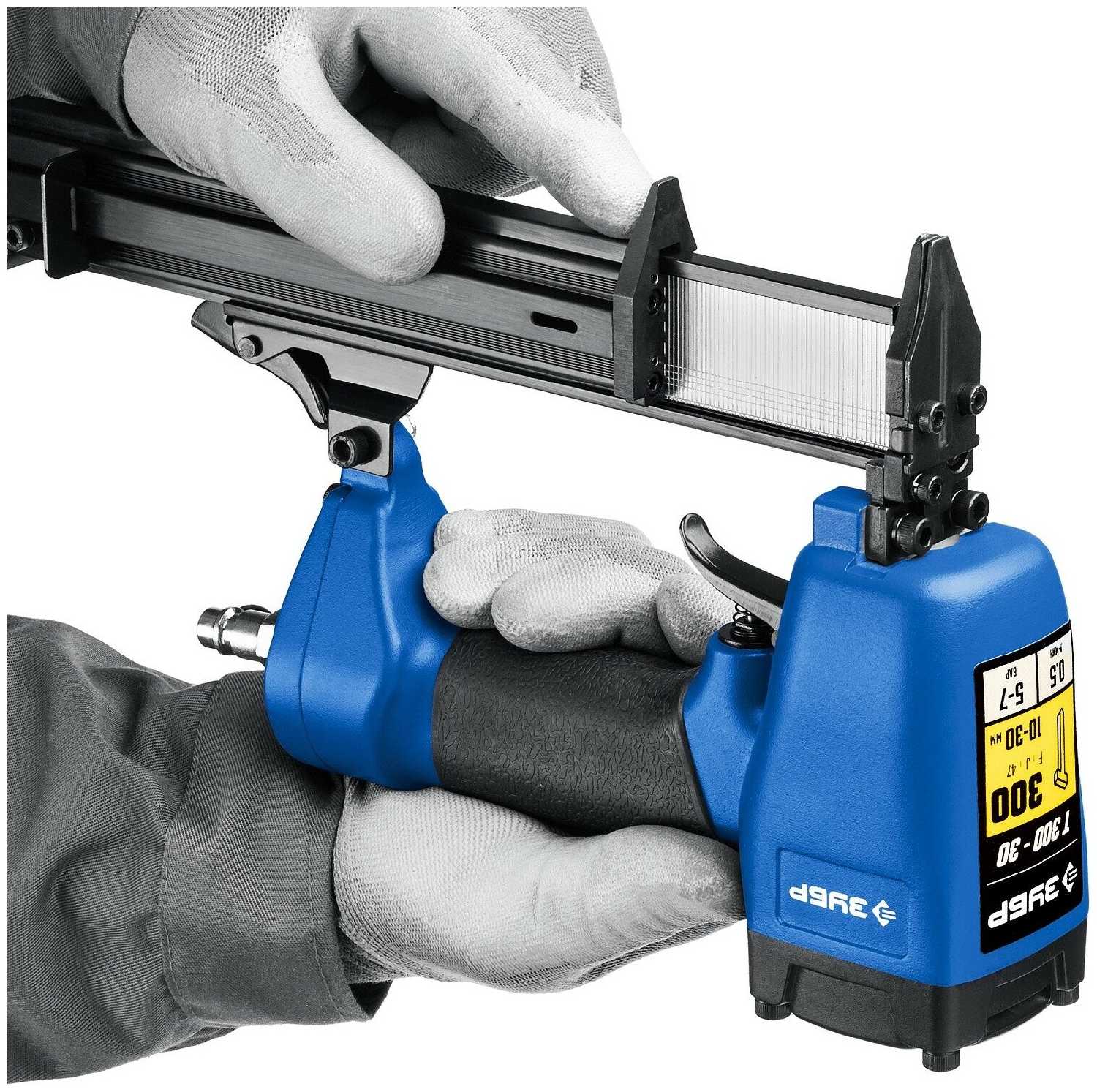 Пневматический нейлер ЗУБР Профессионал Т300-32 (10-30 мм) 31932 фотография 3