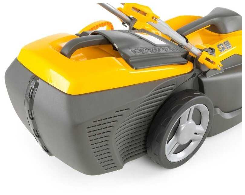 Электрическая газонокосилка STIGA Combi 340C фотография 5