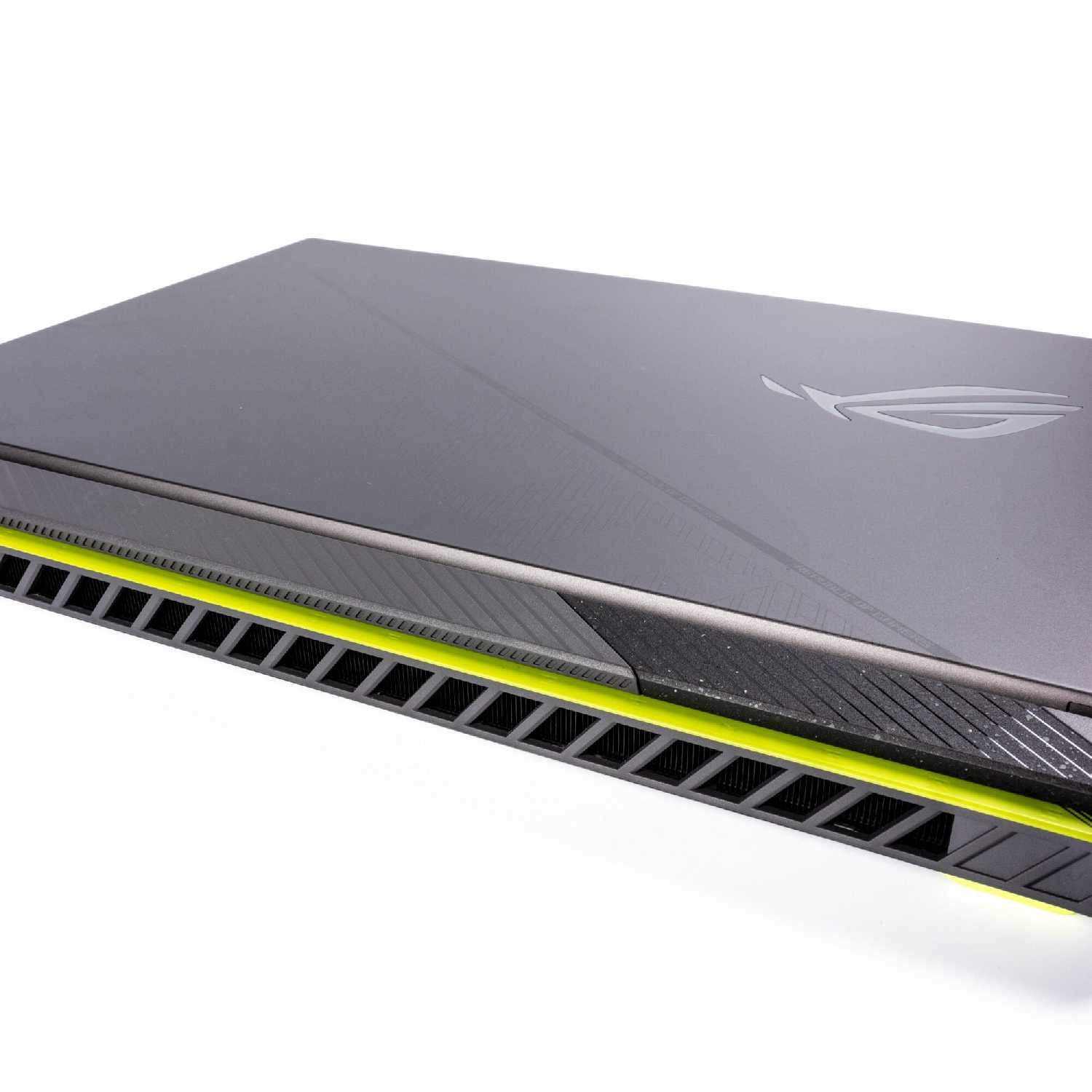 Ноутбук ASUS ROG Strix G16 (90NR0IG6-M00060) Intel Core i9-14900HX GeForce RTX 4070 фотография 10