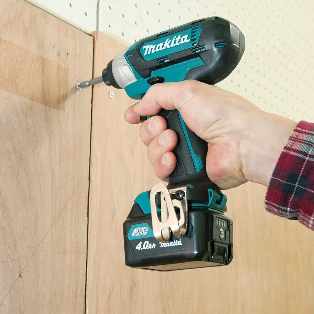 Ударная аккумуляторная дрель-шуруповерт Makita TD110DZ фотография 8
