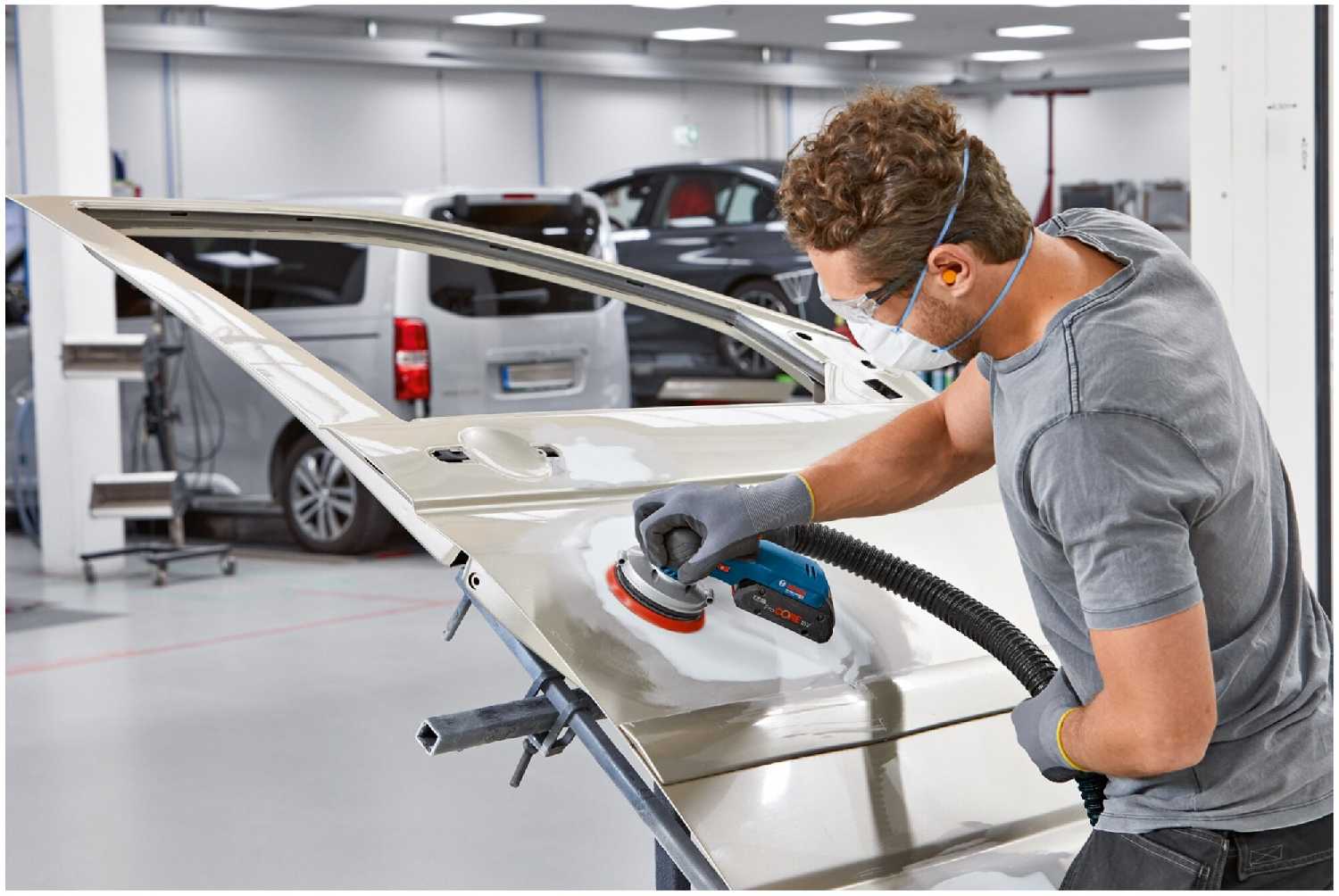 Шлифмашина для стен и потолков BOSCH GEX 18V-125 фотография 8