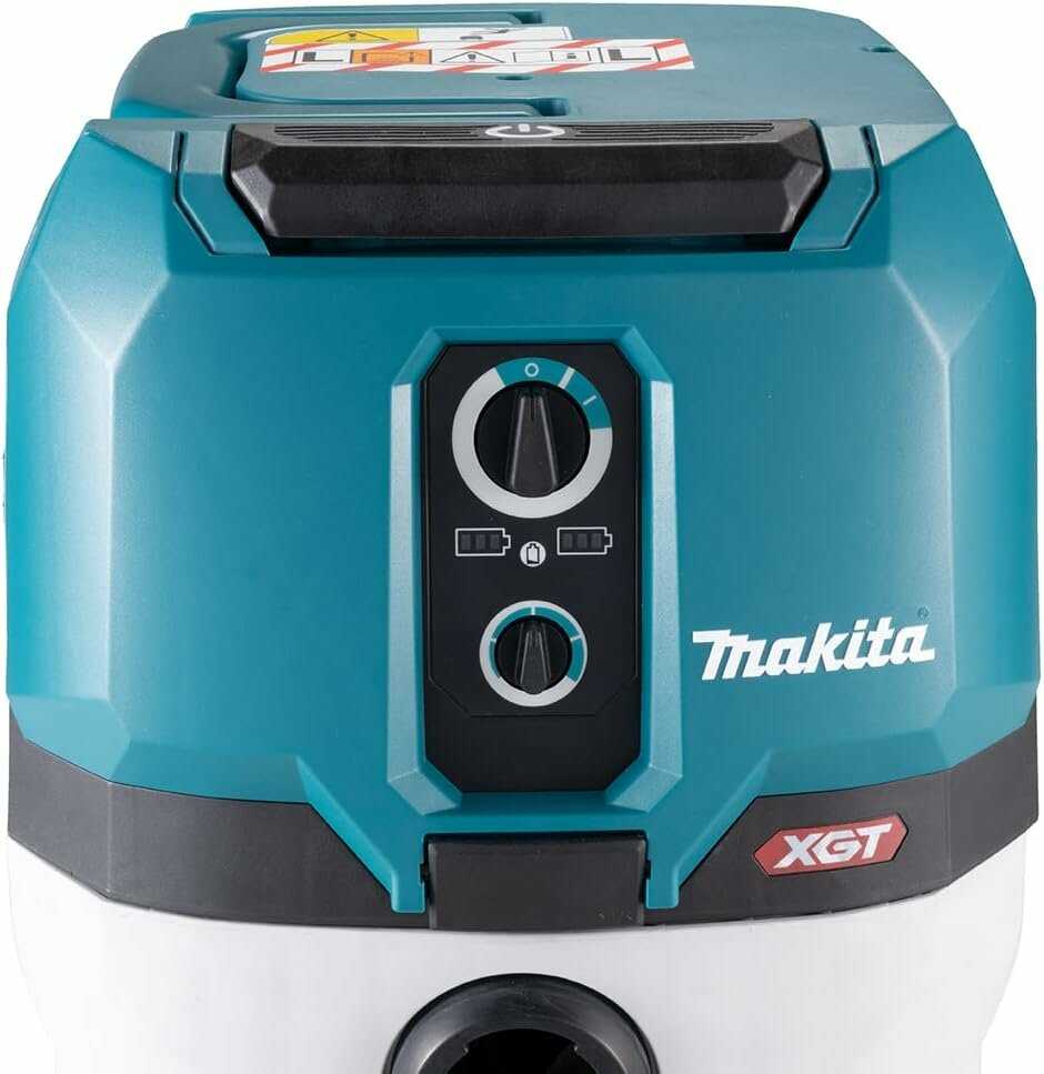 Пылесос Makita VC003GLZ фотография 14