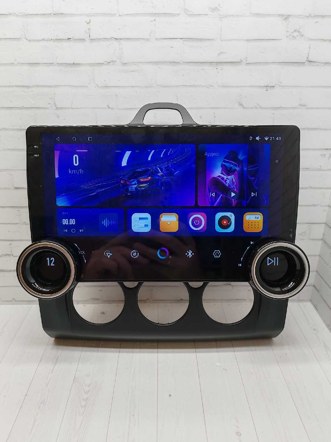 Магнитола с крутилками андроид 13, QLED экран 10', WiFi, GPS, USB, Блютуз, Кулер охлаждения, для Форд Фокус-2 (Ford Focus) 2005-2011г
