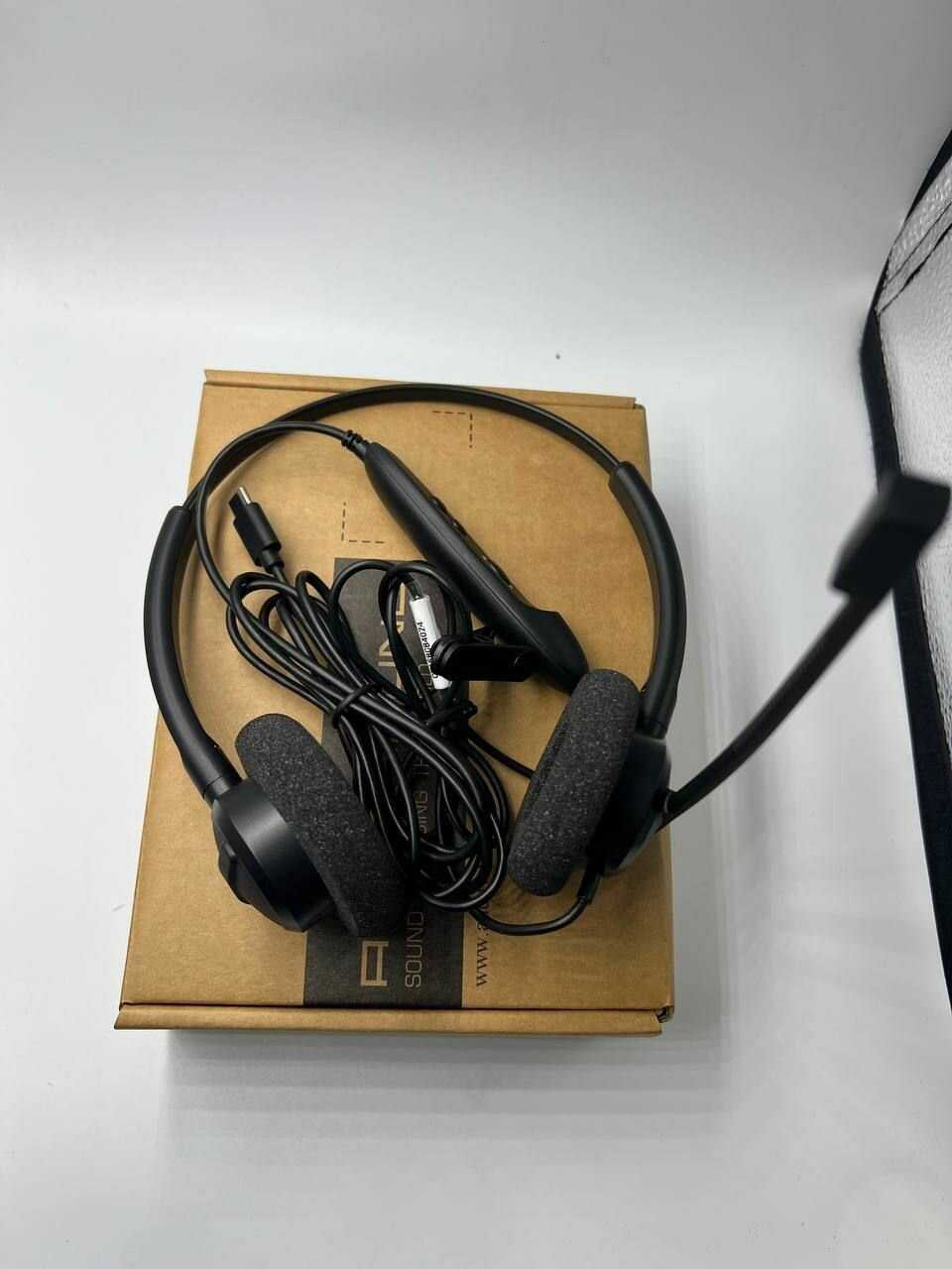 Проводные наушники ADDASOUND Crystal SR2732c (UC) (ADD-CRYSTAL-SR2732c) фотография 5