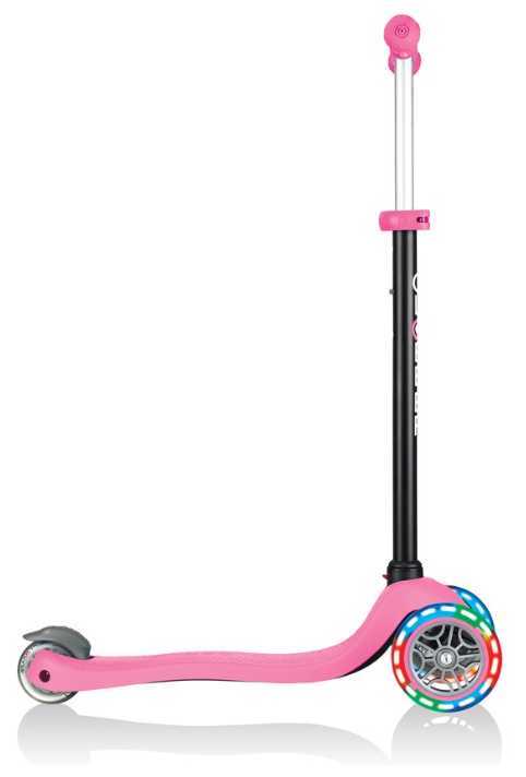 Детский 3-колесный самокат-беговел GLOBBER Go Up Sporty Plus Lights фотография 9