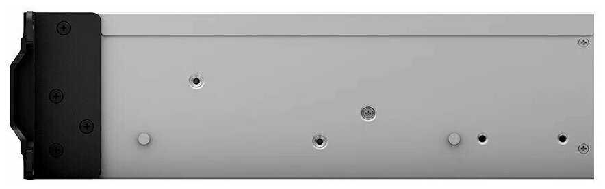 Сетевой накопитель (NAS) Synology RS1221+ фотография 3