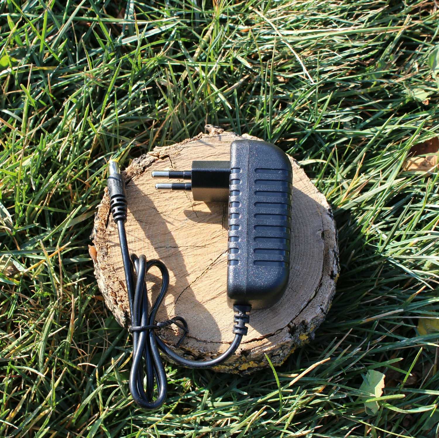 Зарядное устройство Xtrancia фотография 1