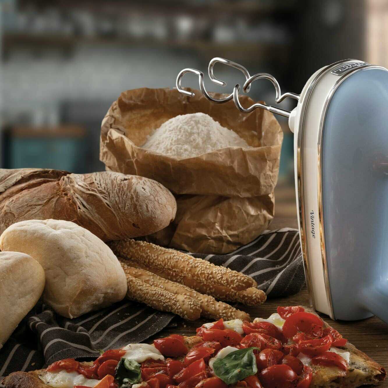 Ручной миксер Ariete Vintage 154803 [450 Вт, 5 скоростей] фотография 1