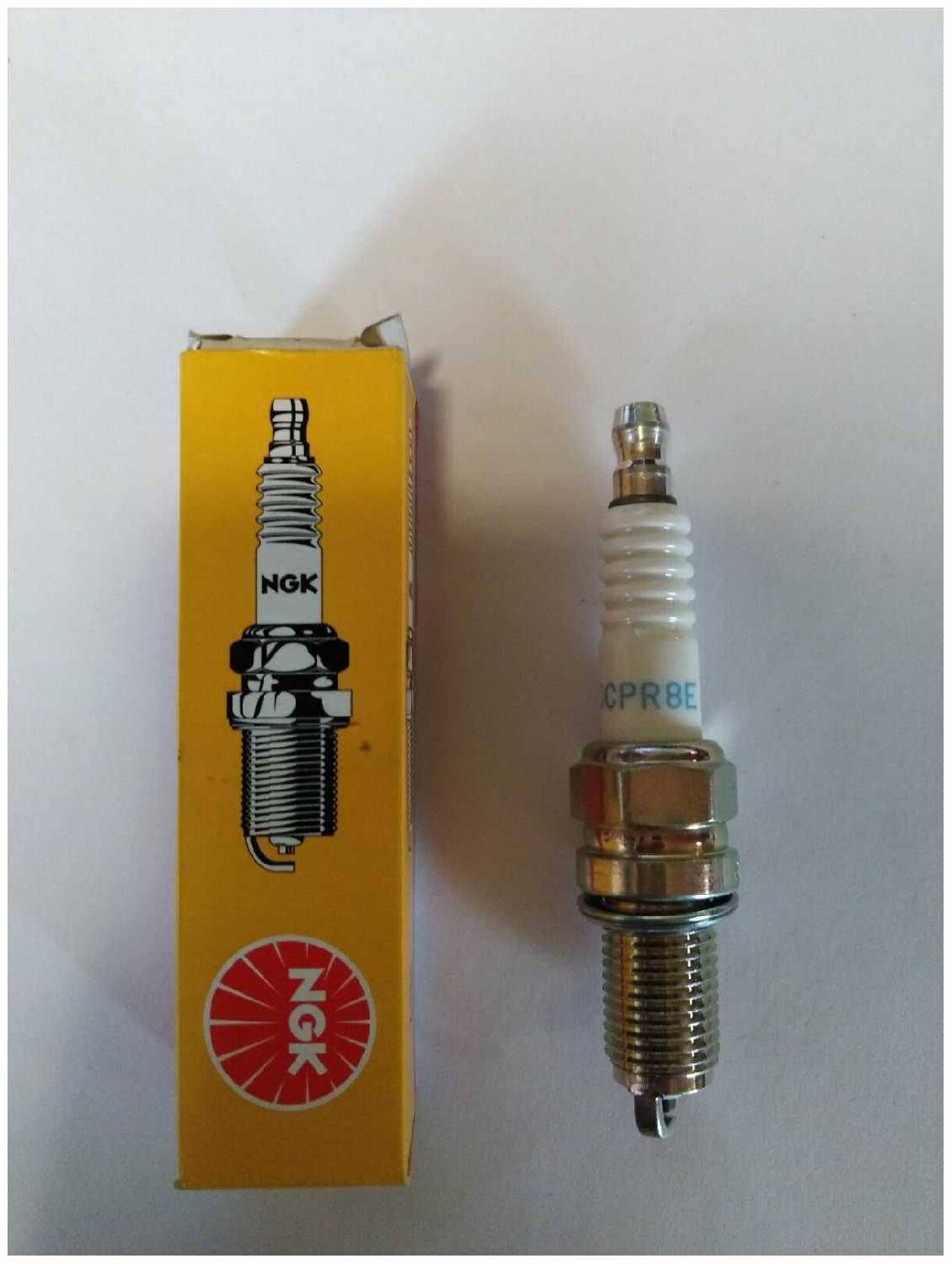 Свеча зажигания NGK DCPR8E (1шт.) фотография 3
