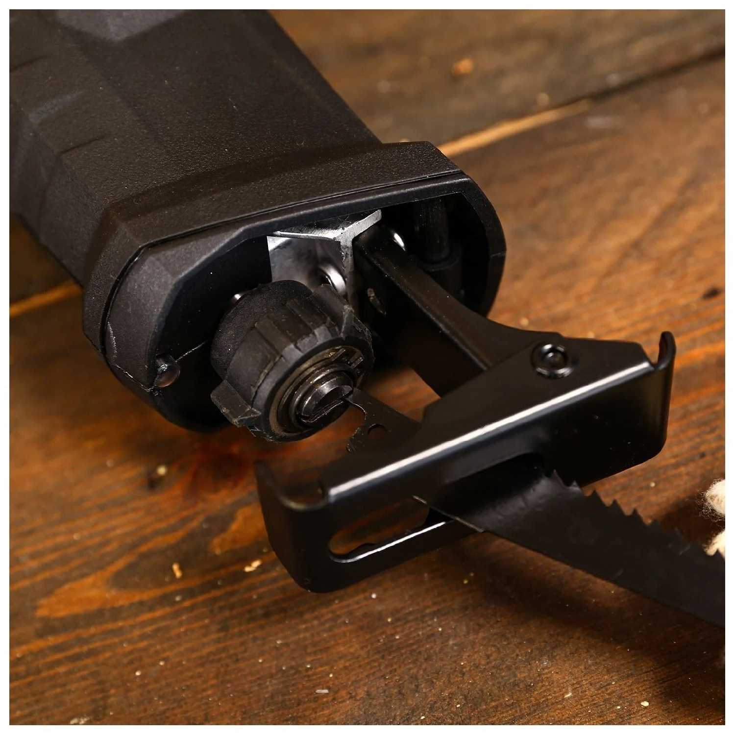 Пила DEKO DKRS1200 (063-4195) фотография 8