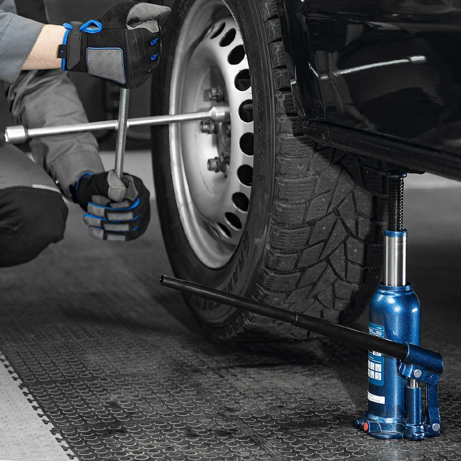 Домкрат бутылочный гидравлический Stels 51175 фотография 13