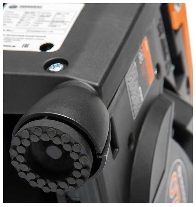 Бензиновый генератор Daewoo Power Products GDA 1500I, (1400 Вт) фотография 3