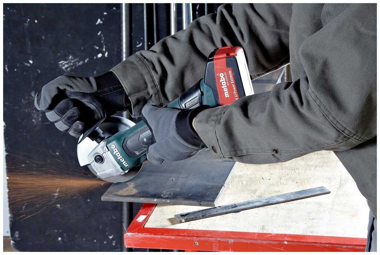 Аккумуляторная УШМ Metabo W 18 LTX 125 Quick (602174850) фотография 11