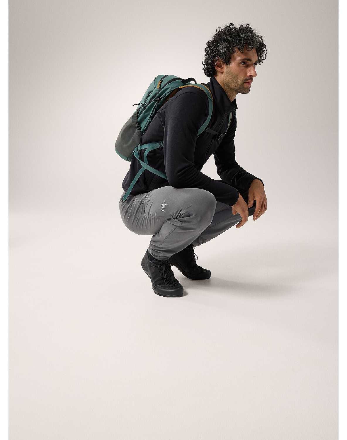 Рюкзак Arc'teryx Mantis 16 Black фотография 15