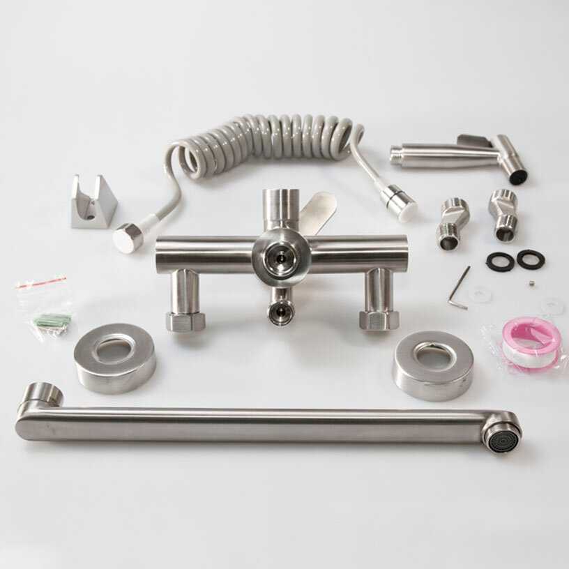 Встраиваемый смеситель для кухни Delta с лейкой и длинным изливом фотография 3