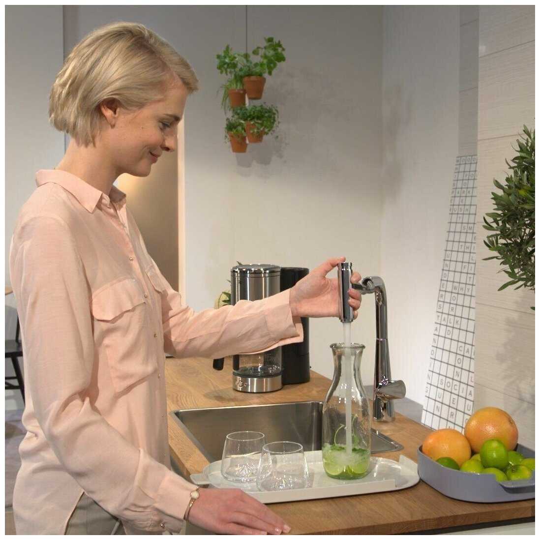 Смеситель для кухни (мойки) hansgrohe Talis Select S 72821000, нажимной фотография 3