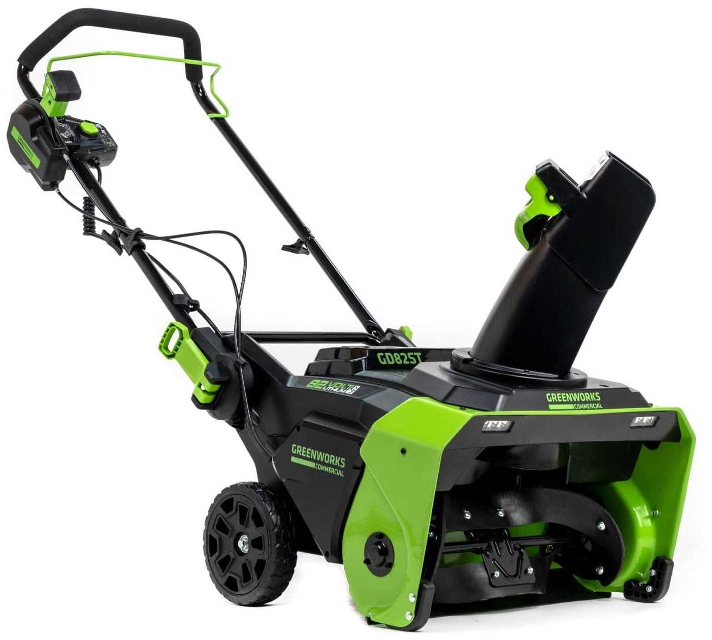 Снегоуборщик аккумуляторный Greenworks GD82ST с аккумулятором 5 А.ч, 82 В, 5мА·ч фотография 1