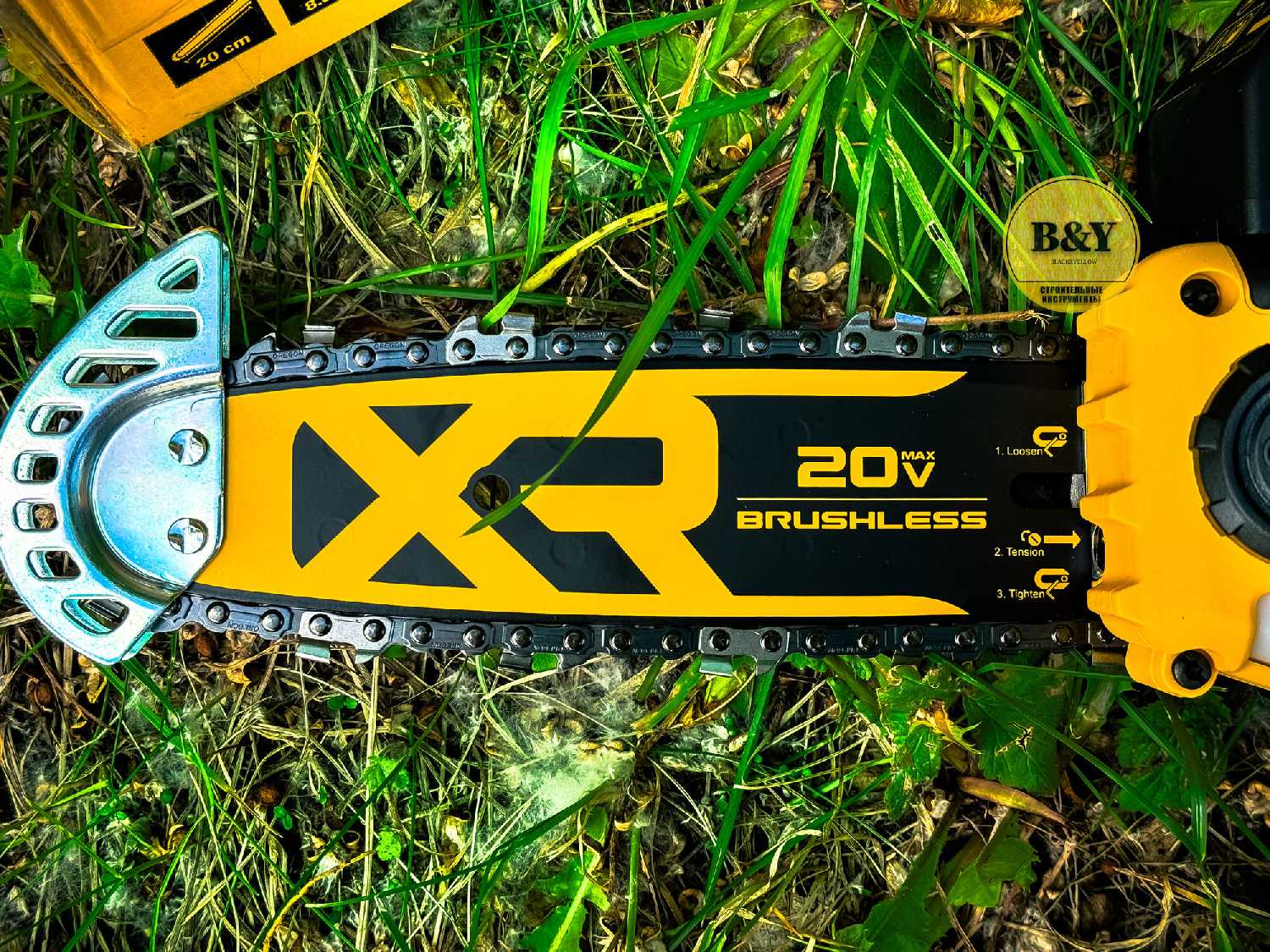 Аккумуляторная пила DeWALT Цепная пила (DCMPS520N) фотография 12