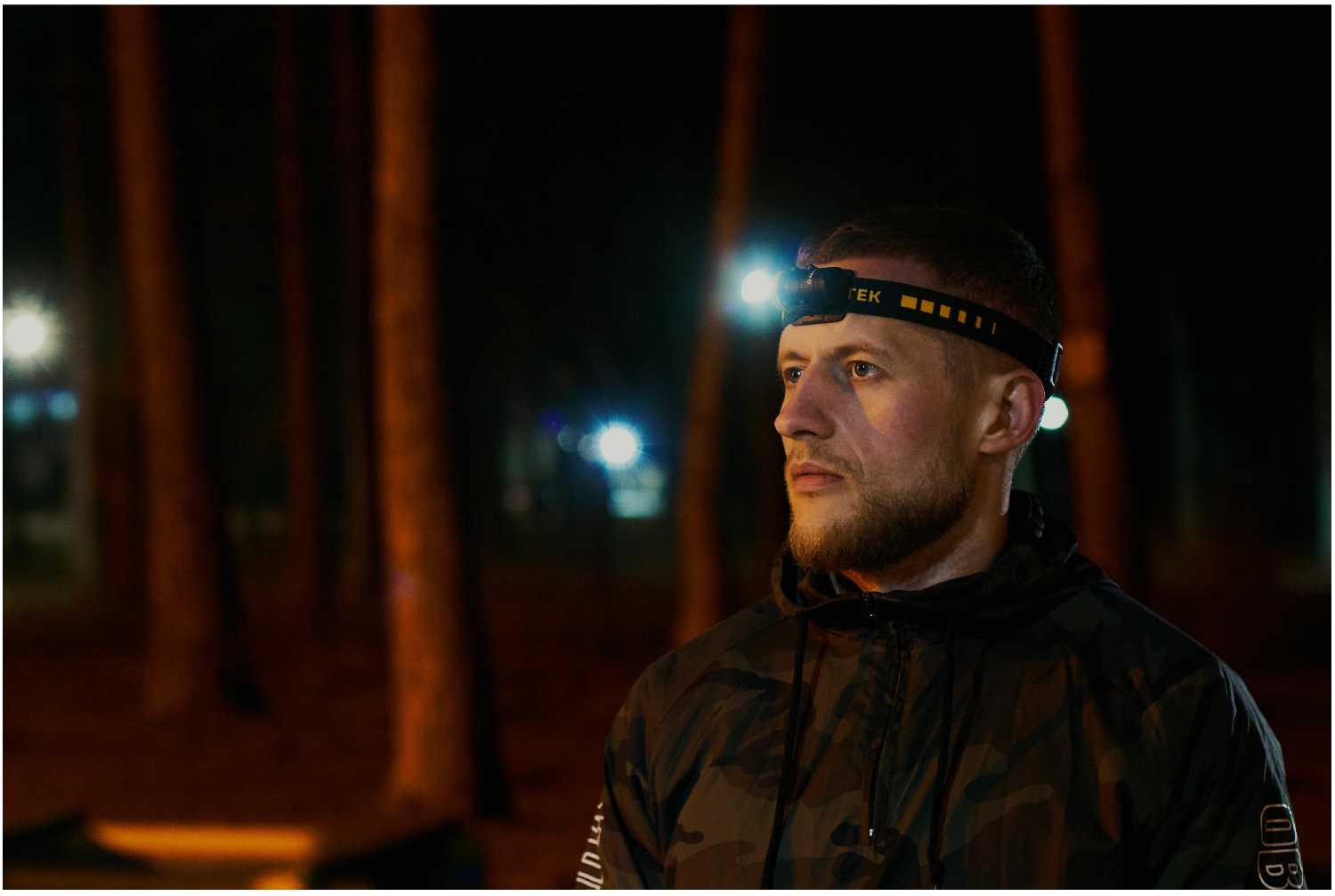 Налобный фонарь (мультифонарь) Armytek Elf C1 Micro USB (теплый свет) фотография 8