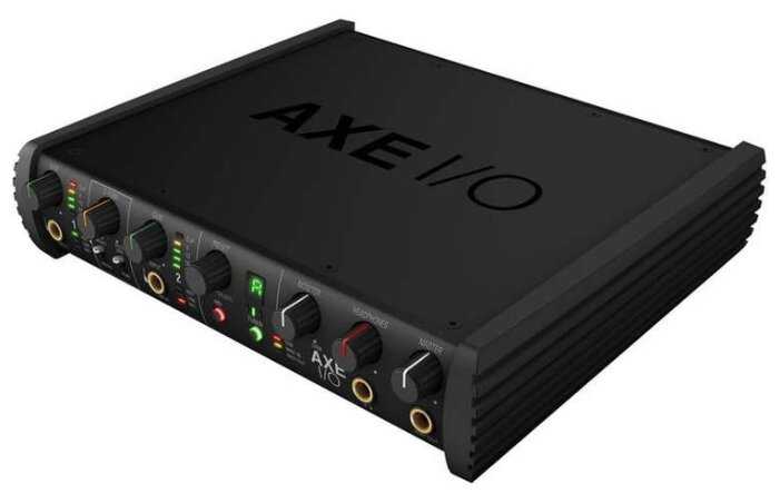 Внешняя звуковая карта IK Multimedia AXE I/O фотография 1