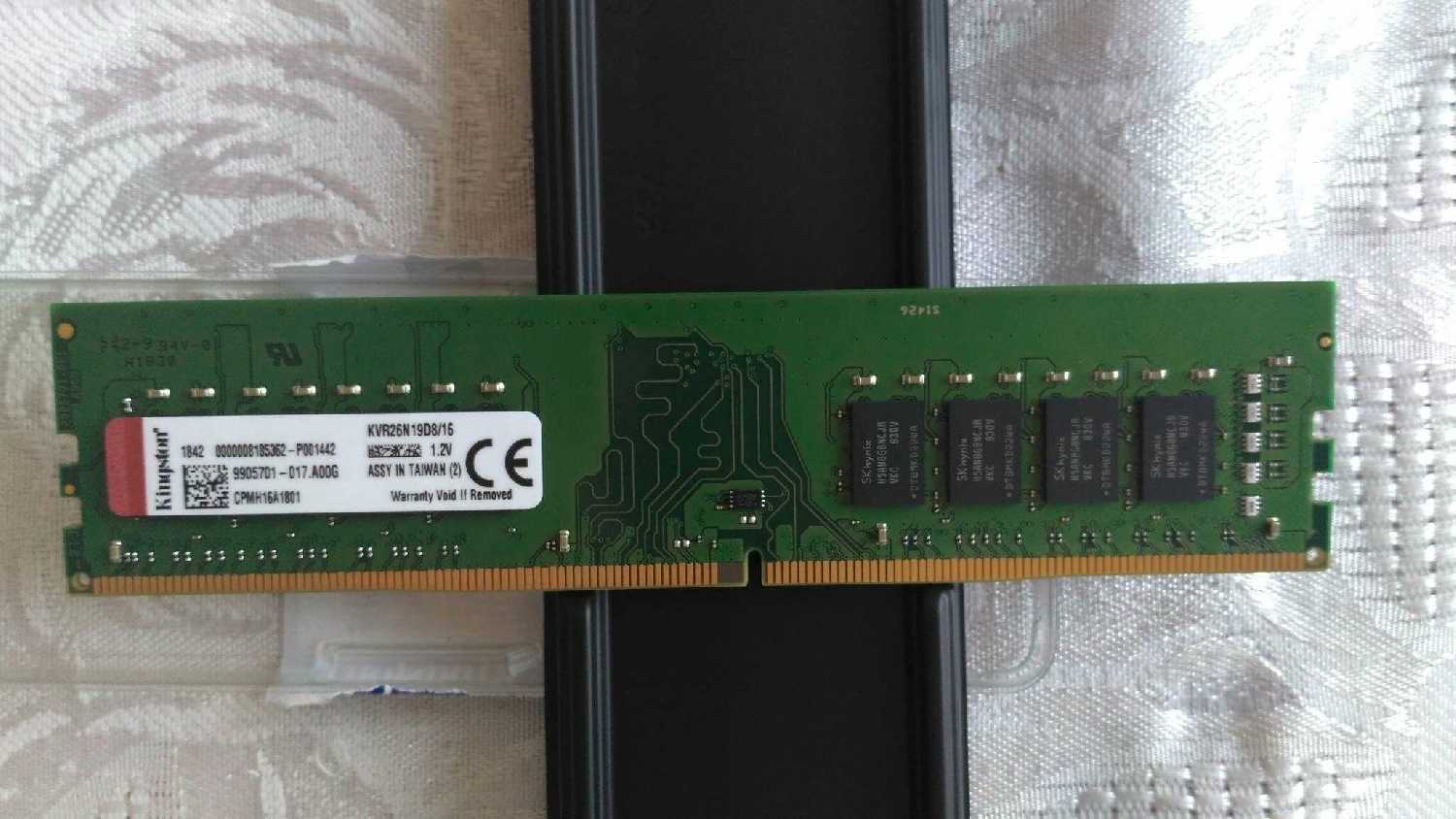 Оперативная память Kingston ValueRAM 16 ГБ DDR4 DIMM (KVR26N19D8/16) фотография 10