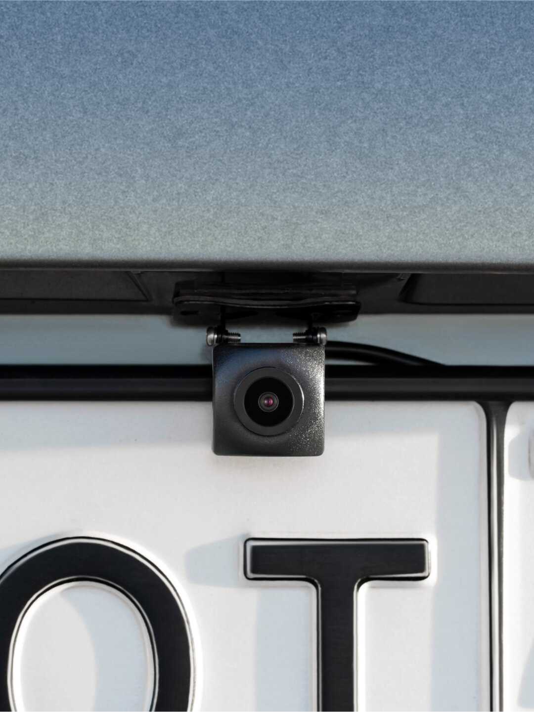 Камера заднего вида iBOX RearCam FHD11 фотография 9