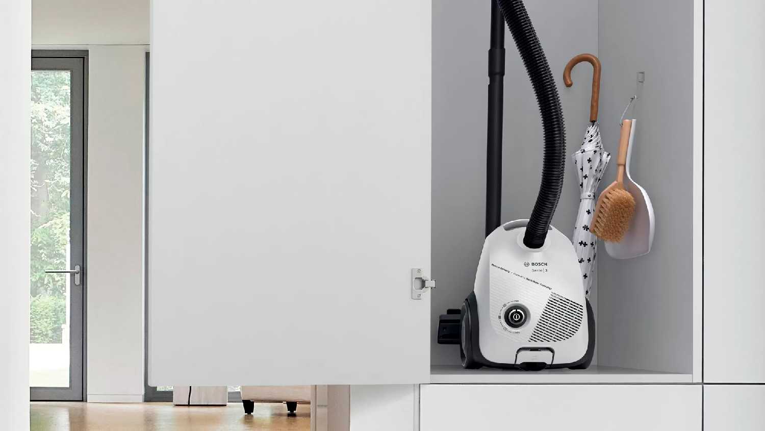 Пылесос Bosch BGLS2WH1H фотография 2