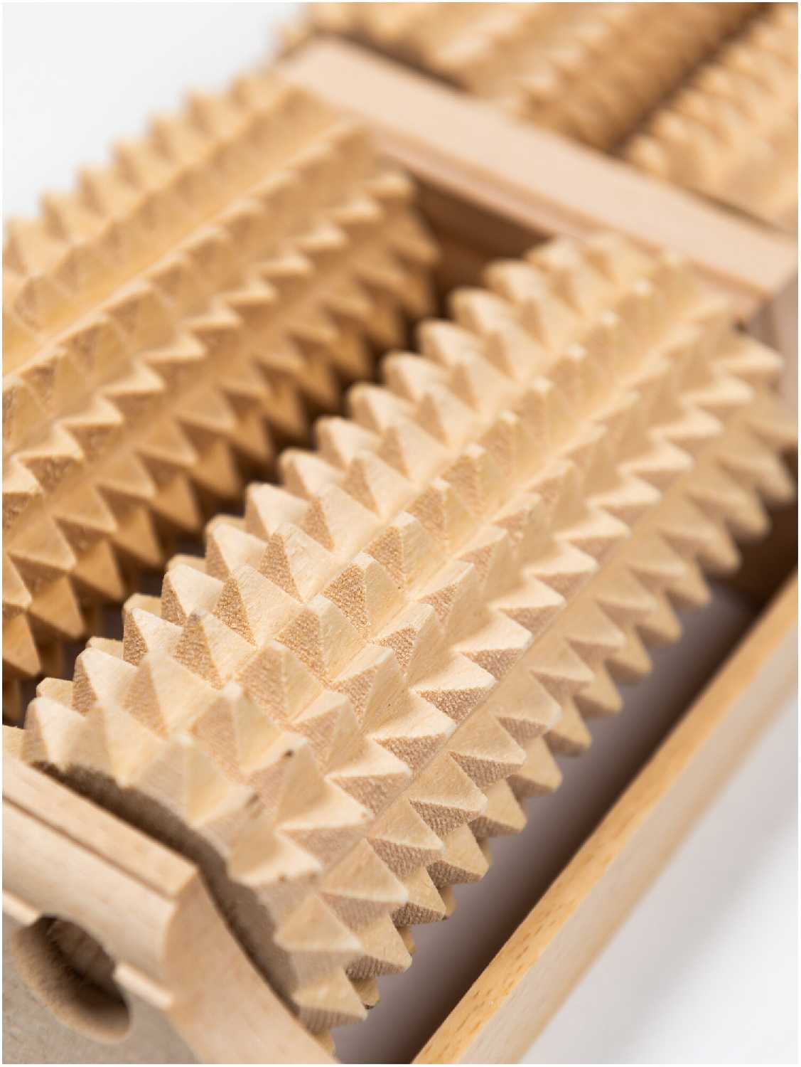 Массажер для стоп деревянный массажер для ног фотография 8